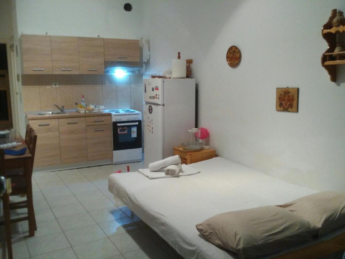 פוליכרונו Cosy Family Apartment Near The Sea מראה חיצוני תמונה