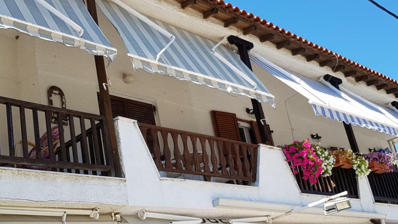 פוליכרונו Cosy Family Apartment Near The Sea מראה חיצוני תמונה