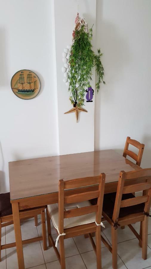 פוליכרונו Cosy Family Apartment Near The Sea מראה חיצוני תמונה