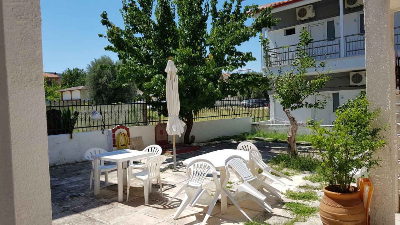 פוליכרונו Cosy Family Apartment Near The Sea מראה חיצוני תמונה