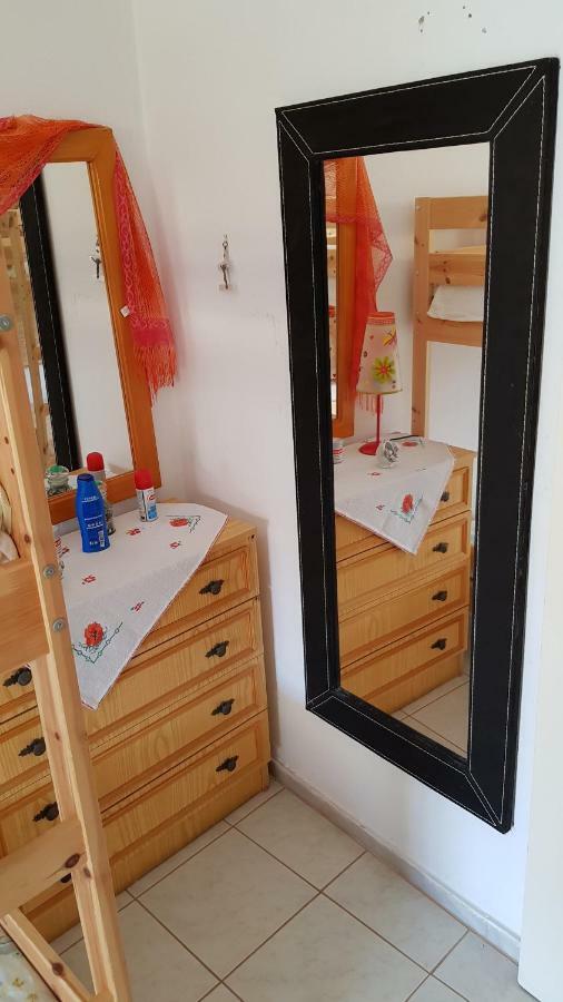 פוליכרונו Cosy Family Apartment Near The Sea מראה חיצוני תמונה