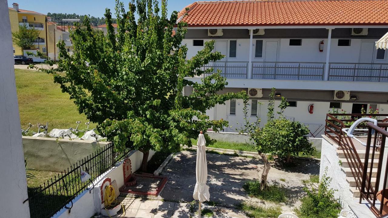 פוליכרונו Cosy Family Apartment Near The Sea מראה חיצוני תמונה