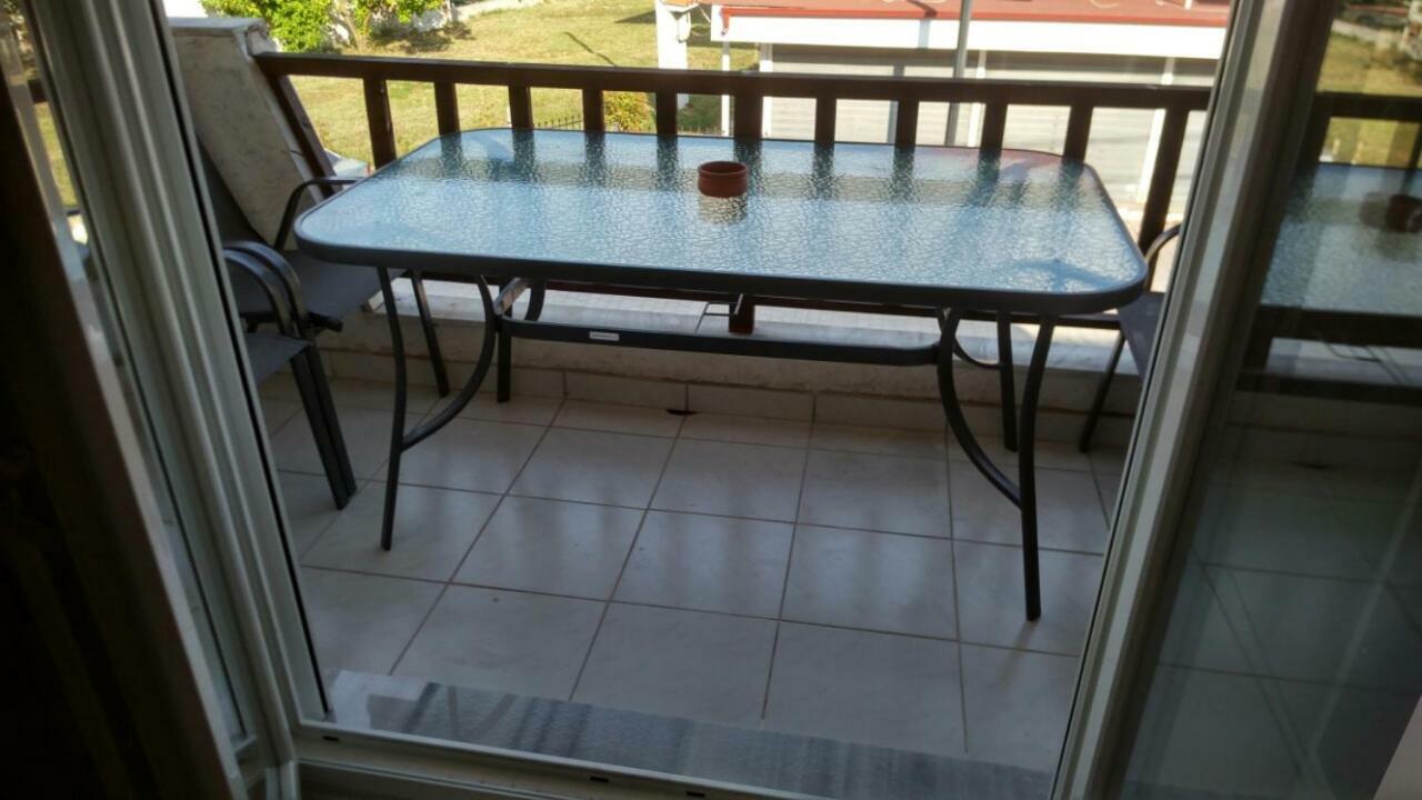 פוליכרונו Cosy Family Apartment Near The Sea מראה חיצוני תמונה