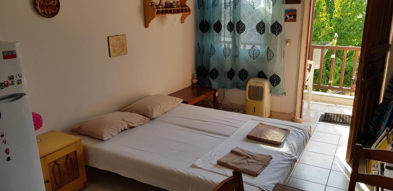פוליכרונו Cosy Family Apartment Near The Sea מראה חיצוני תמונה